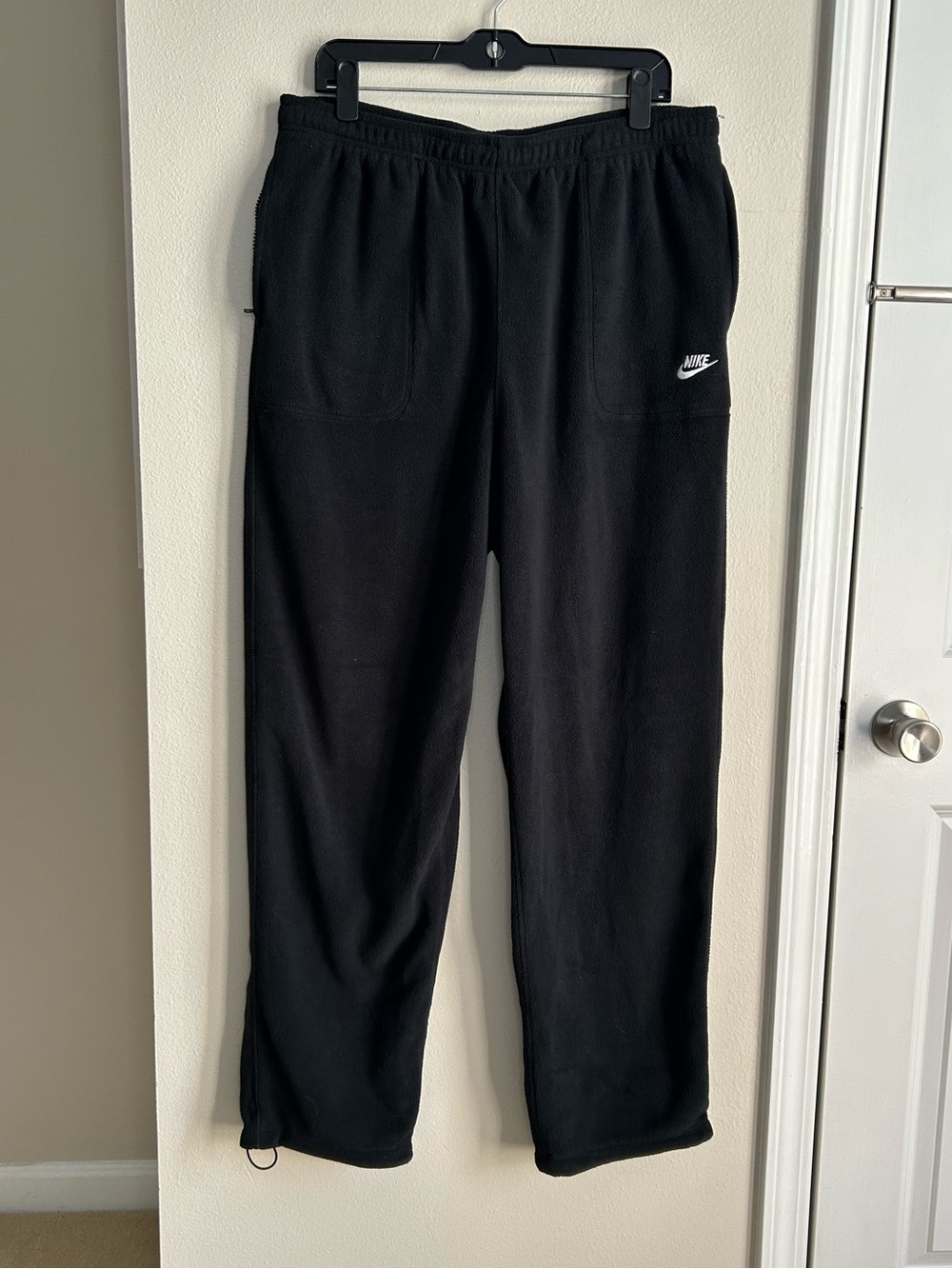 Nike Black Fleece Wide Leg Sweatpants Embroidered Logo Adjustable Ankle Size XL
